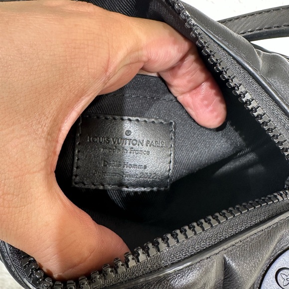 Louis Vuitton Black Leather Limited Edition Soft Trunk Shoulder Bag - Picture 11 of 11